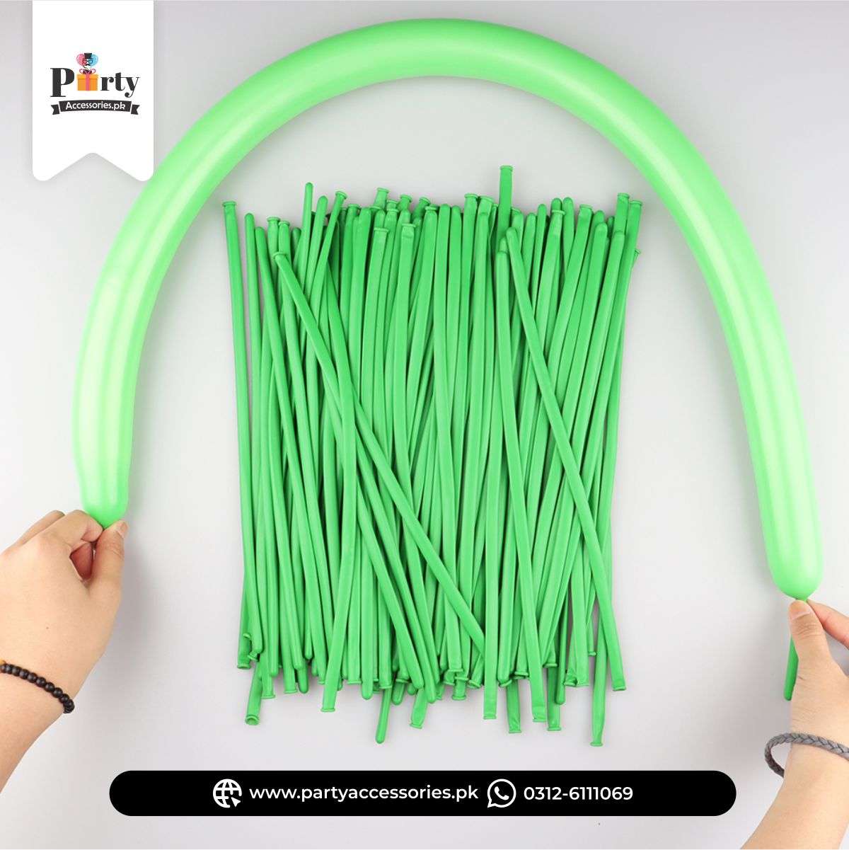 Twisting Modelling Tube Latex Balloon in Green Color 
