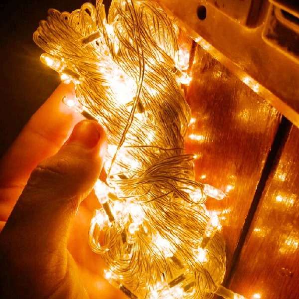 tom and jerry theme golden fairy lights 