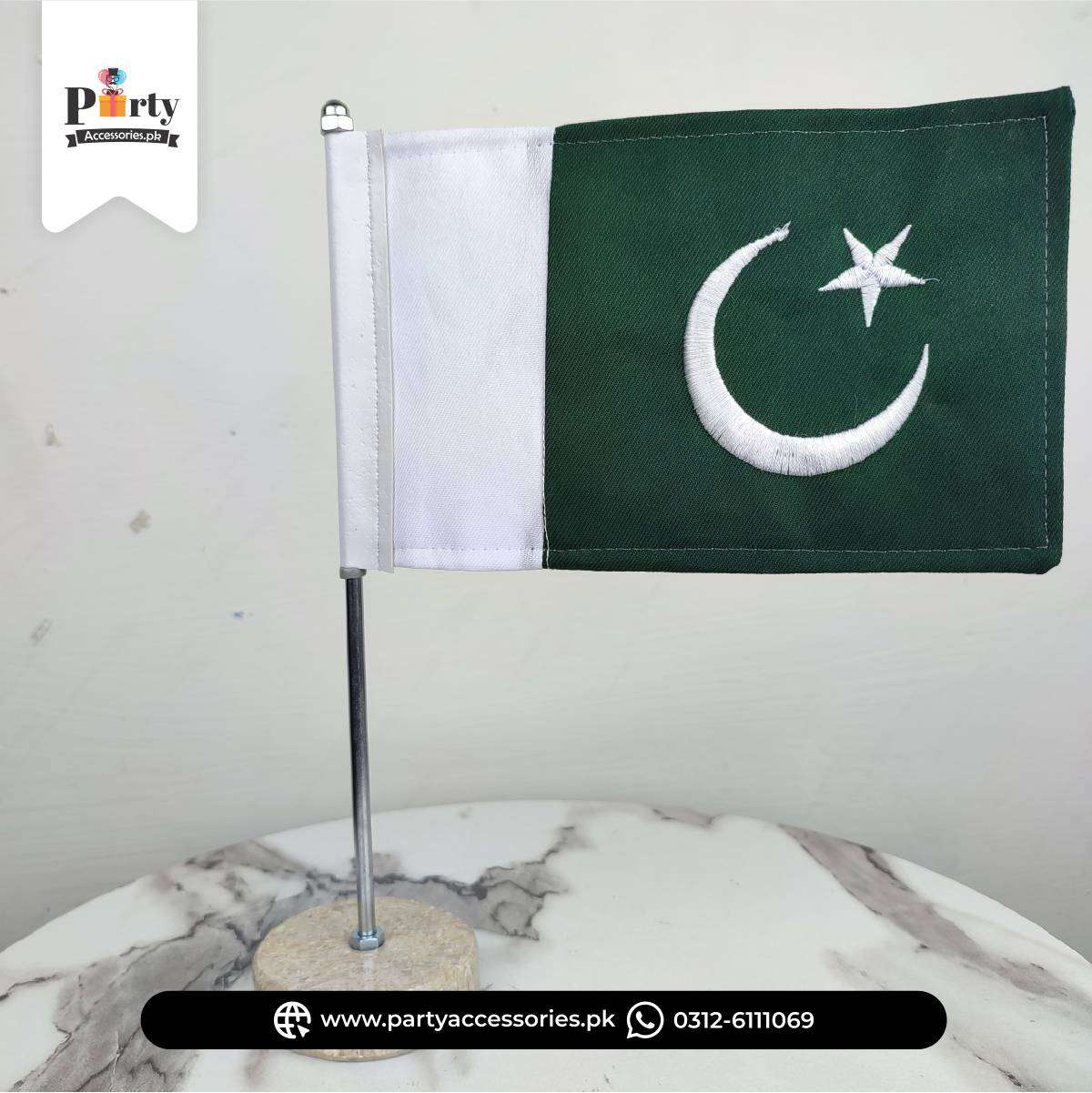 Premium Pakistan Table Flag for Office Desk & 14 August Décor