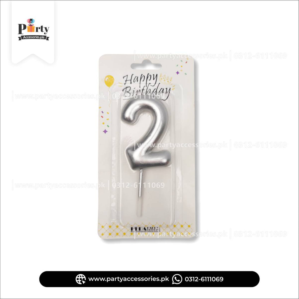 Number Cake candles in Silver: Full Range from 0 to 9 for Special Occasions