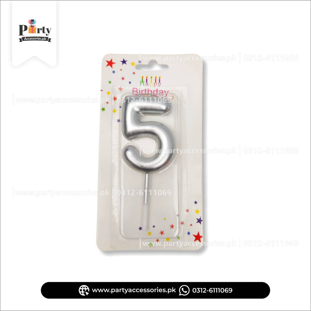 Number Cake candles in Silver: Full Range from 0 to 9 for Special Occasions