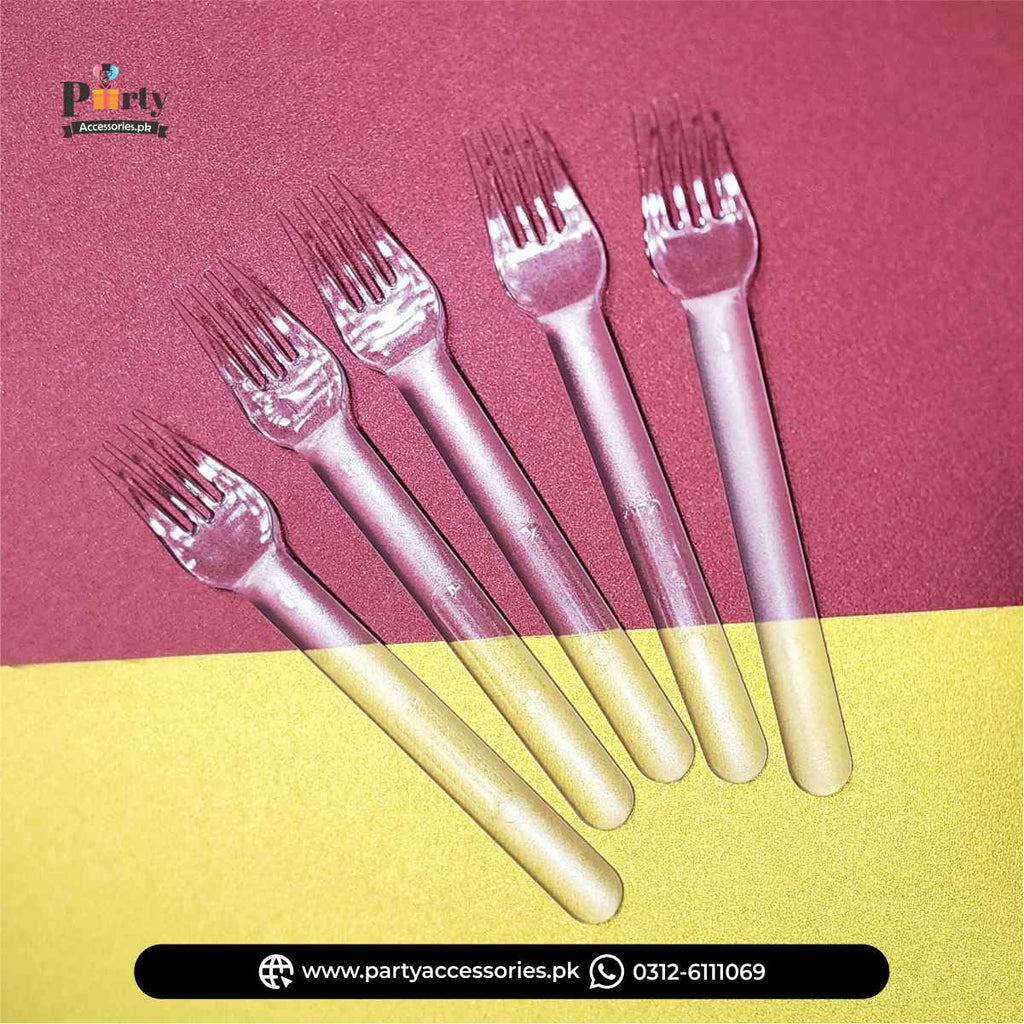 Disposable transparent plastic fork for dinner tableware