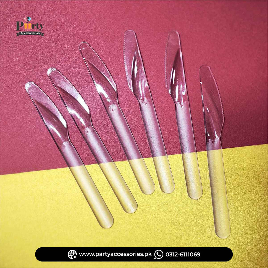 Disposable transparent plastic knife for dinner party table decor