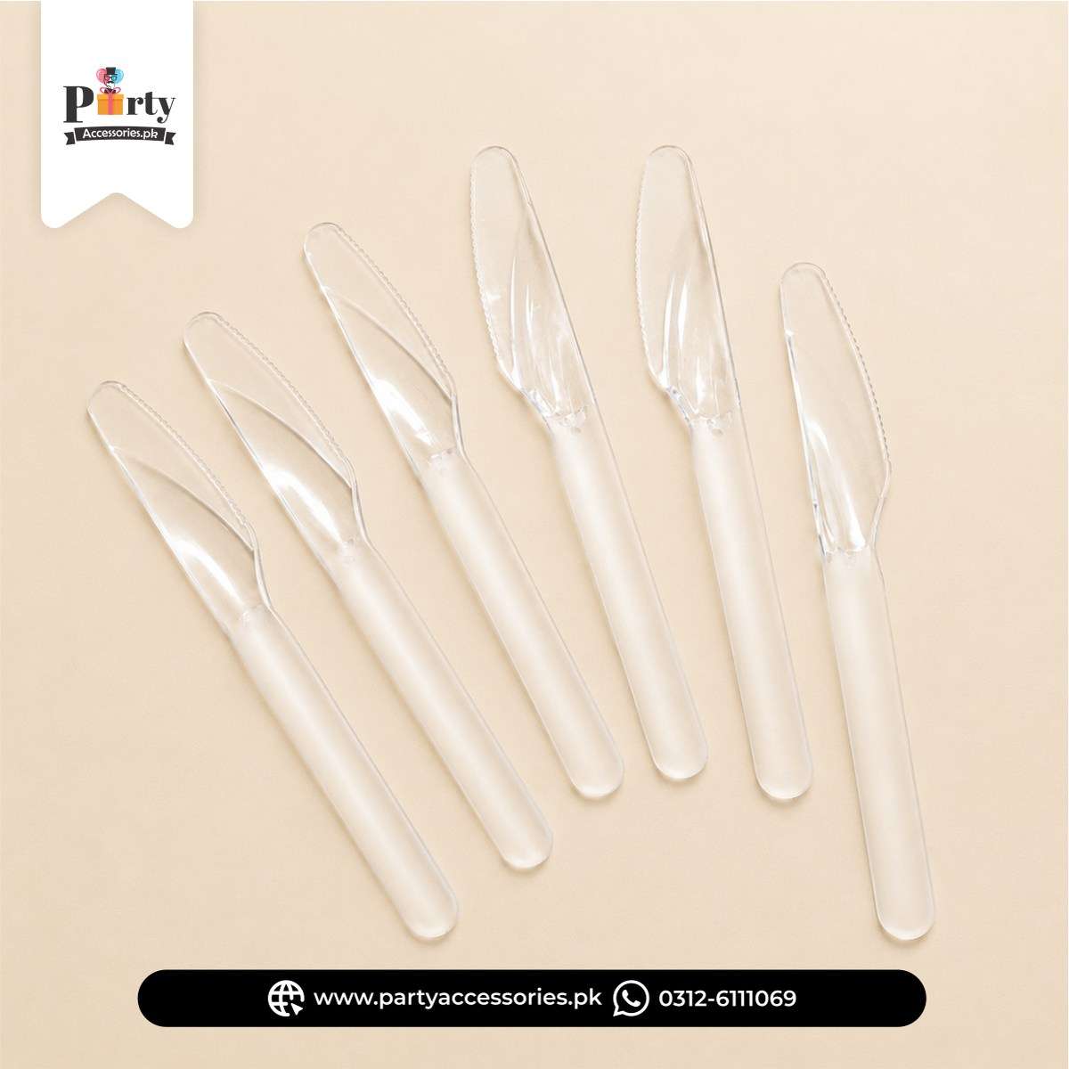 Disposable transparent plastic knife for dinner party table decor