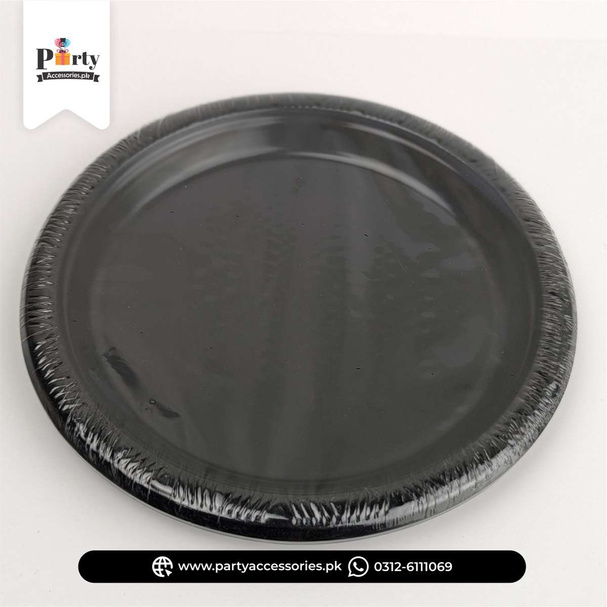 Plain Color Disposable Plastic Plates – Stylish Party Essentials (Pack of 10)