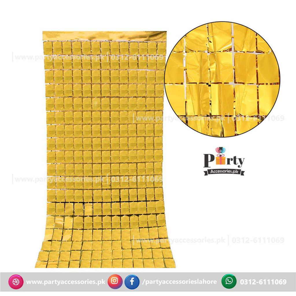 Square Box shape metallic tinsel fringe foil curtain party backdrop in Golden