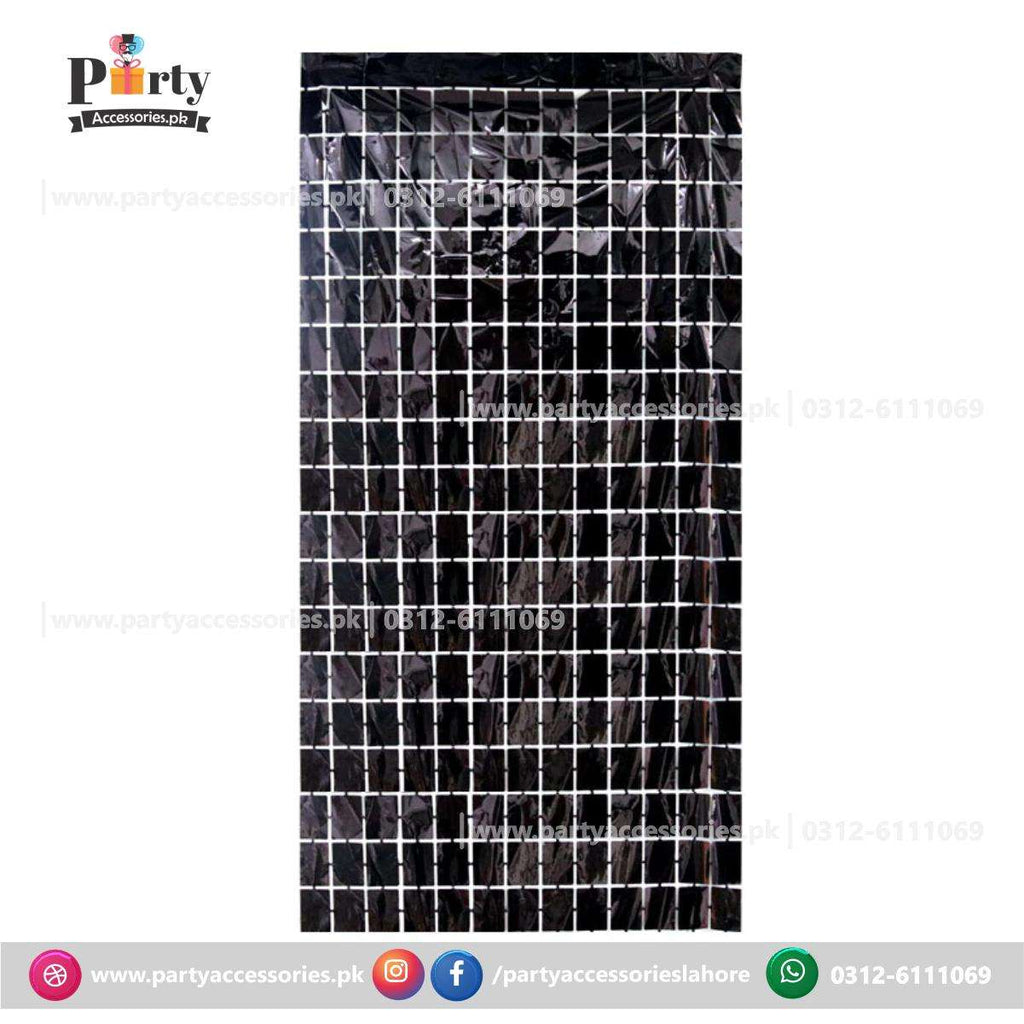 Square Box shape metallic tinsel fringe foil curtain party backdrop in Black