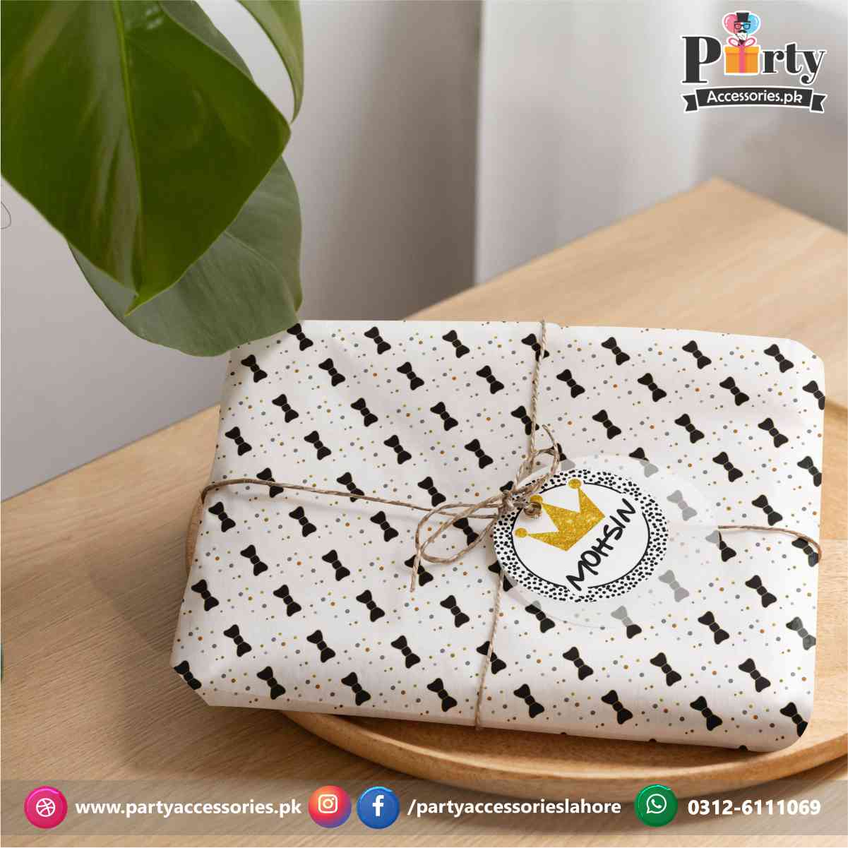 ONEderful theme Party Gift Wrapping Sheets with a tag