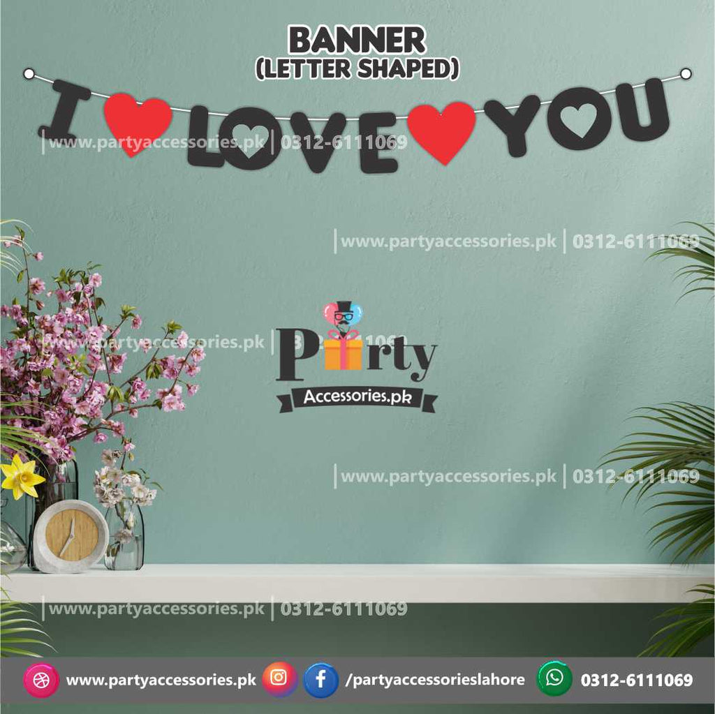 Valentine's Day wall Decoration banner saying I love you