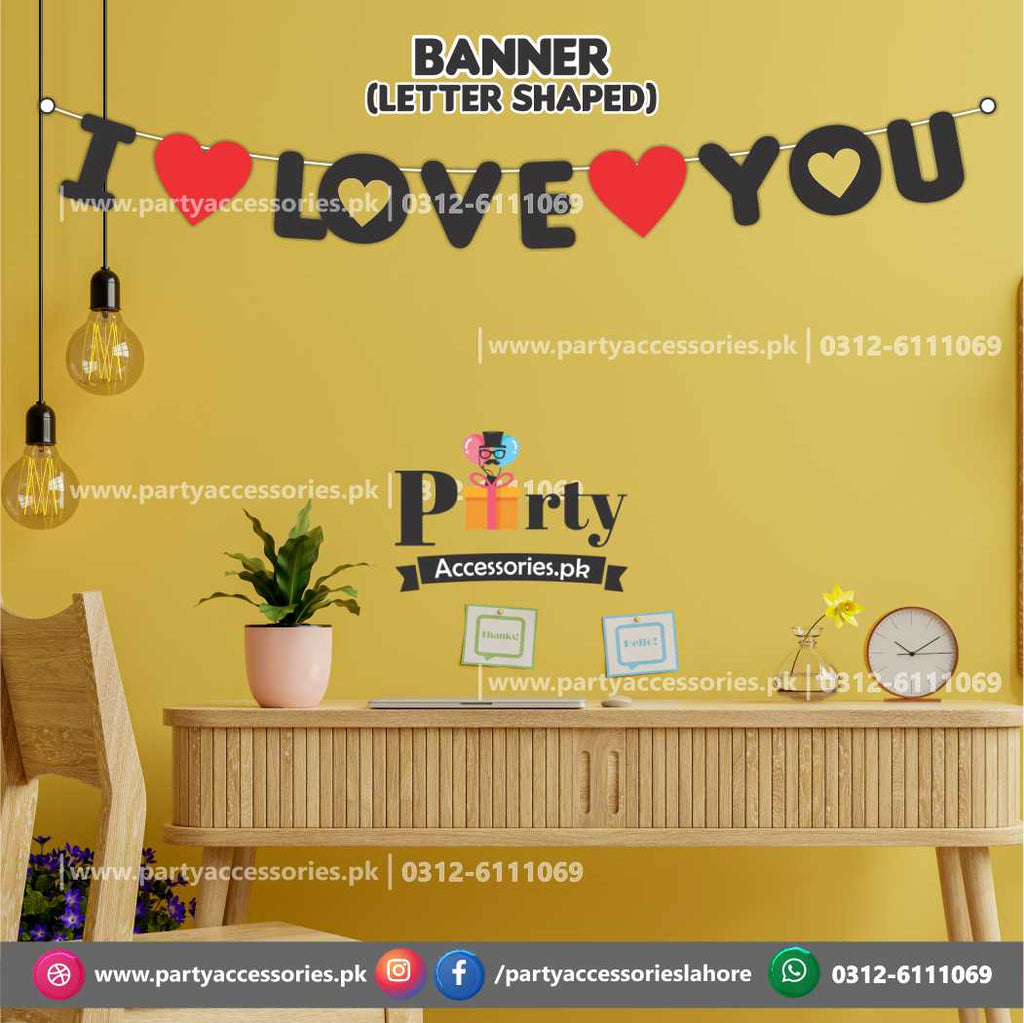 Valentine's Day wall Decoration banner saying I love you