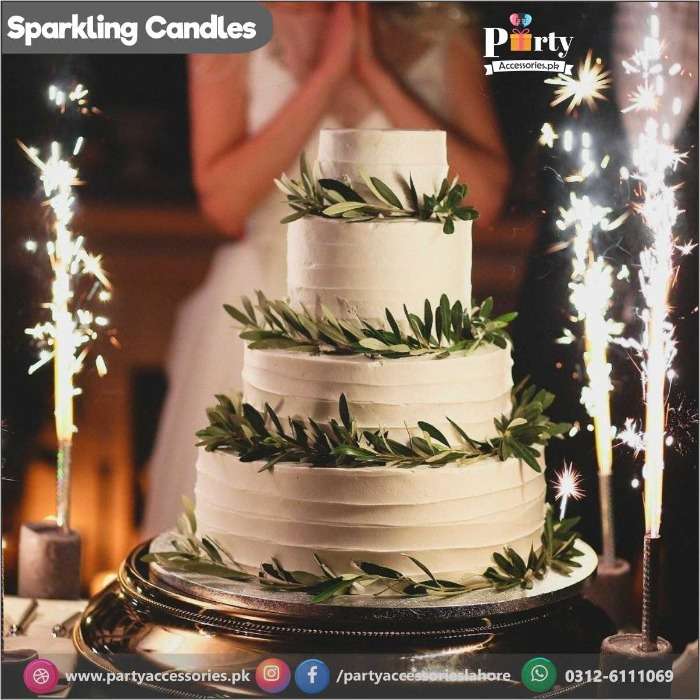 Sparkling candles for cake surprise 